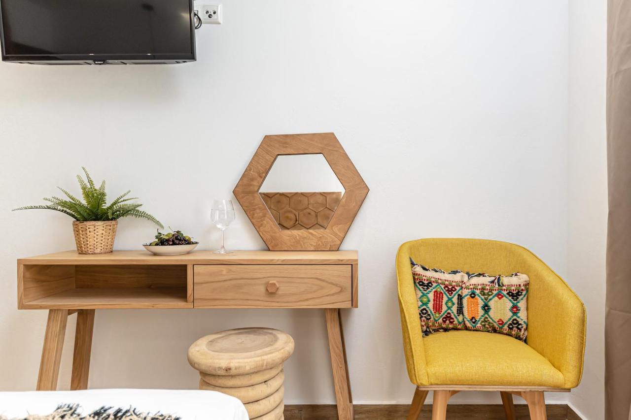 Galazia Boutique Apartments Naxos City Extérieur photo