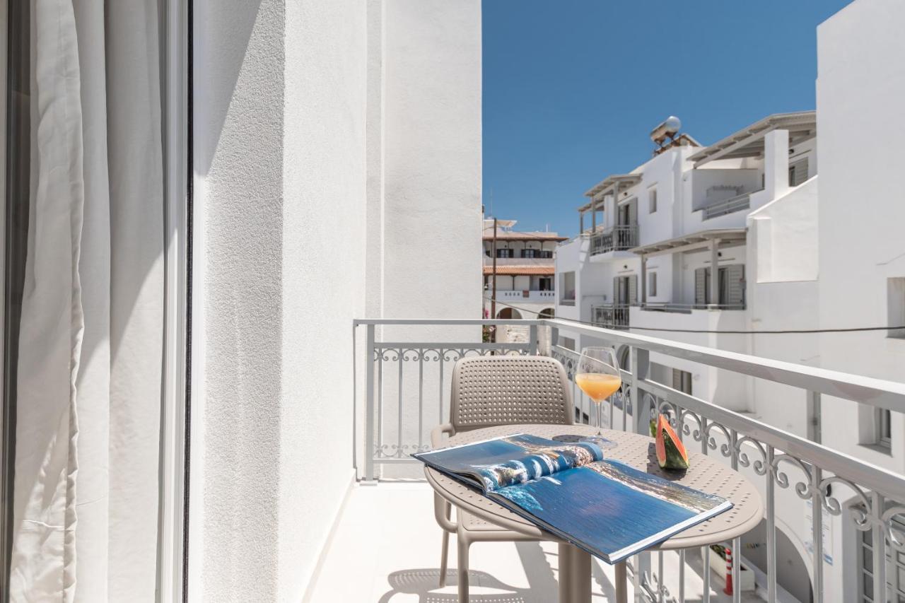 Galazia Boutique Apartments Naxos City Extérieur photo