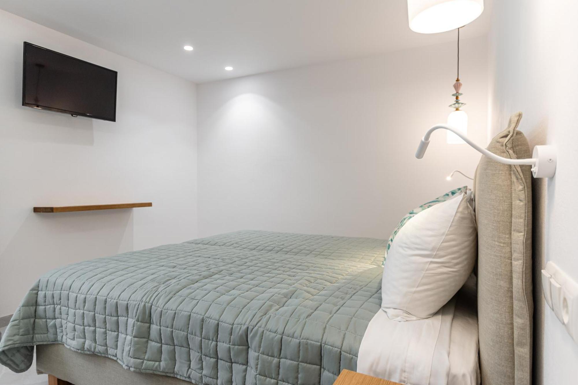 Galazia Boutique Apartments Naxos City Extérieur photo